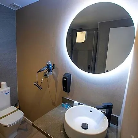 Vitium Hotel 3*